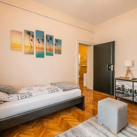 Neimar With Great Wi-fi And Free Parking * Belgrade