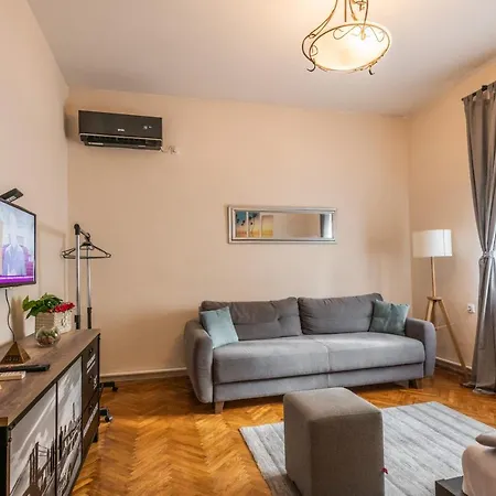 Neimar With Great Wi-fi And Free Parking Belgrade